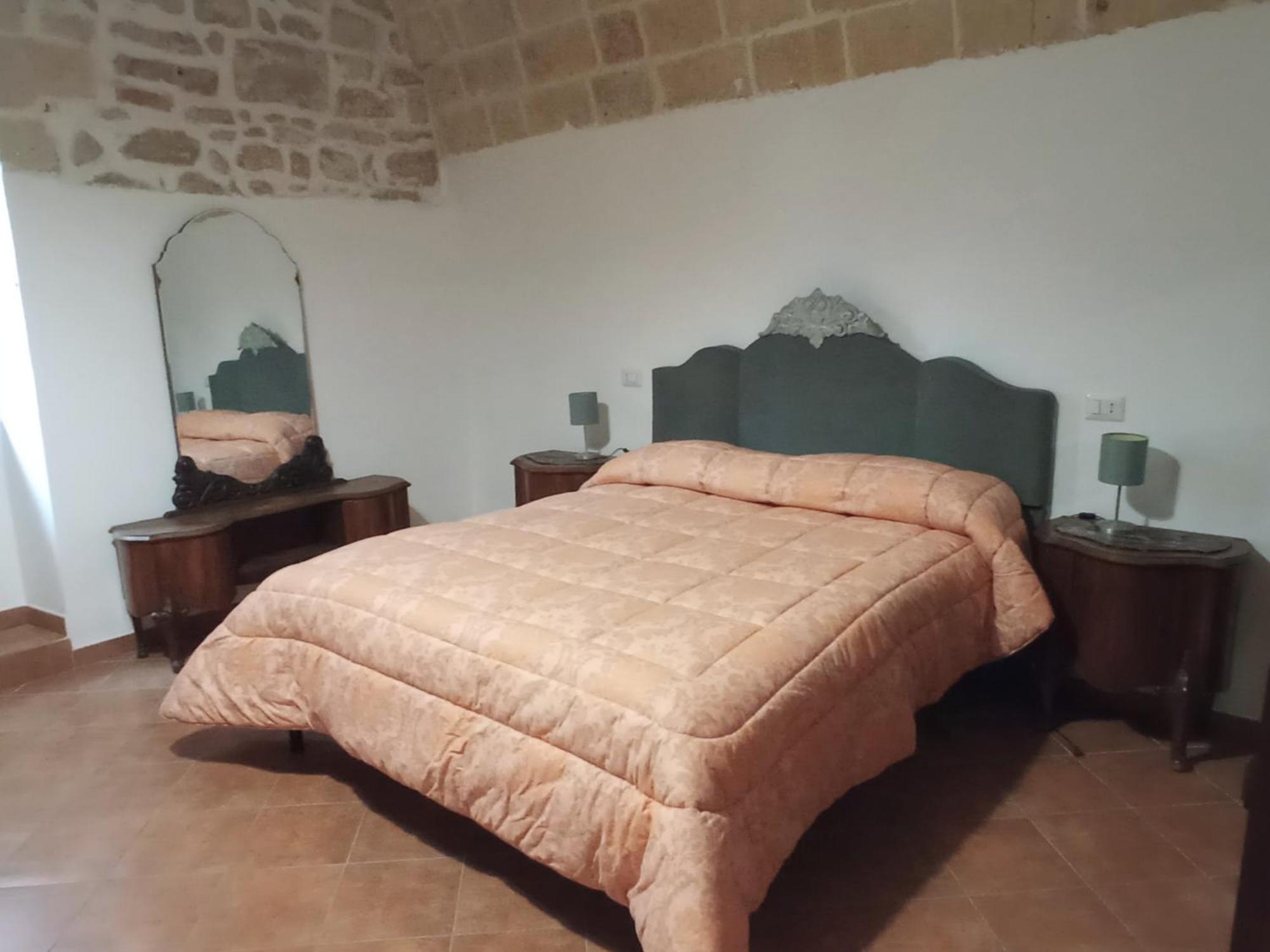 Palazzo Saraceno Apartments-Antico Rifugio Tarente Extérieur photo