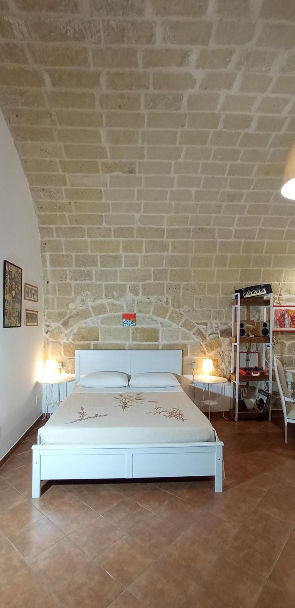 Palazzo Saraceno Apartments-Antico Rifugio Tarente Extérieur photo
